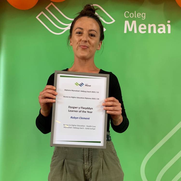 Robyn Clement, winner of the Access Learner of the Year award for Coleg Menai