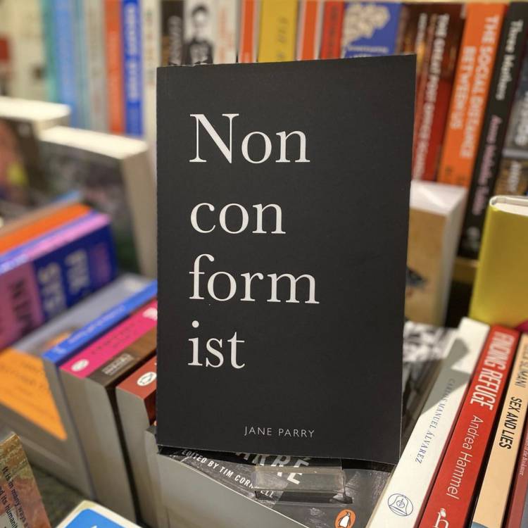 Nonconformist - llyfr Jane Parry