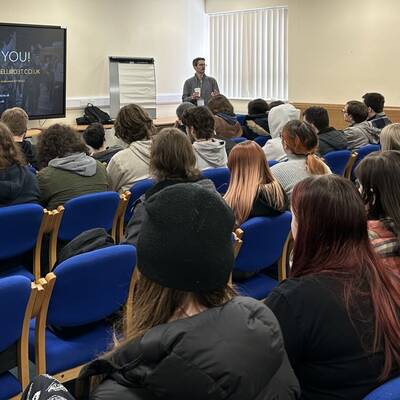 Art director Ant O’Donnell talking to Games Development students at Coleg Llandrillo’s Rhos-on-Sea campus