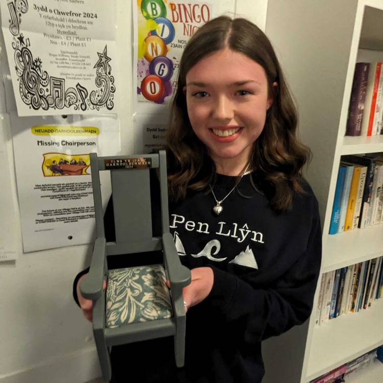 Elin Mair Jones with the Tlws Yr Ifanc from Eisteddfod Garndolbenmaen