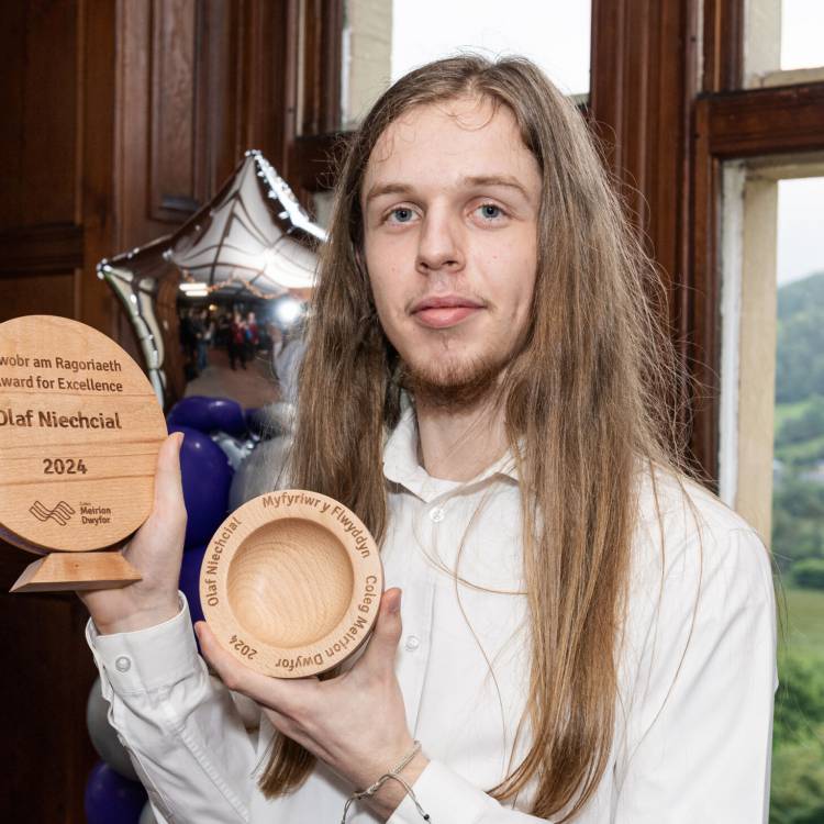 Olaf, Overall Winner