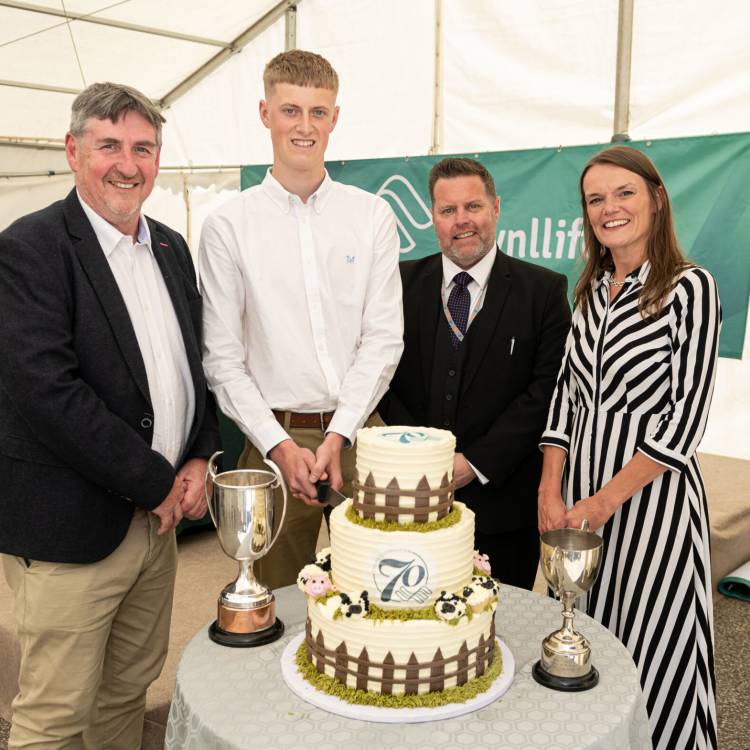 People with the cake