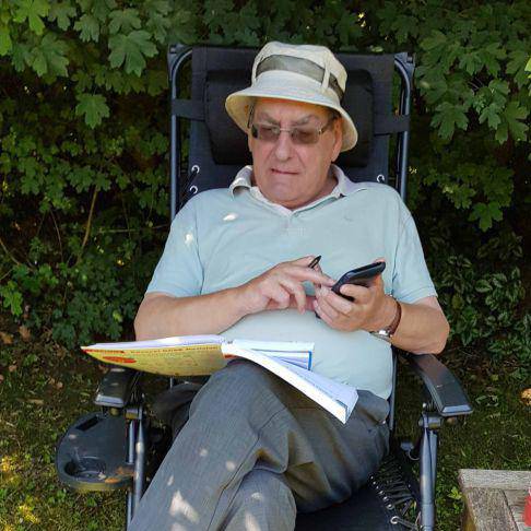 Dysgwr ar y rhaglen Lluosi, William Becket