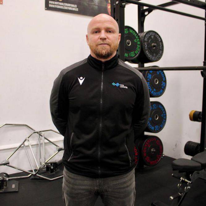 Lecturer Steve Kehoe in the gym at Coleg Llandrillo Rhos-on-Sea campus