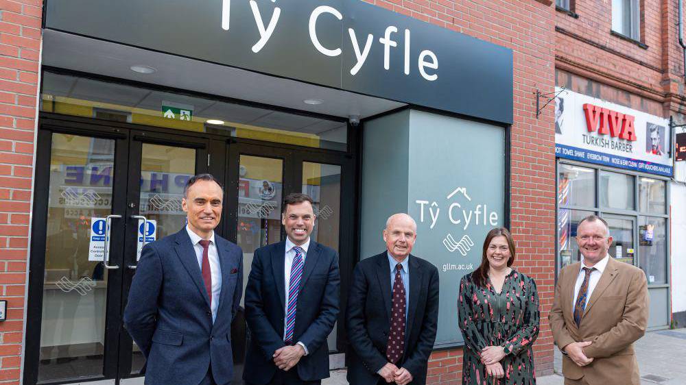 Outside the Tŷ Cyfle building