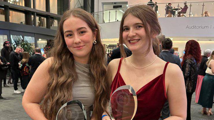 Ffion Jones and Anna Walker with their awards at the It’s My Shout awards ceremony 2025