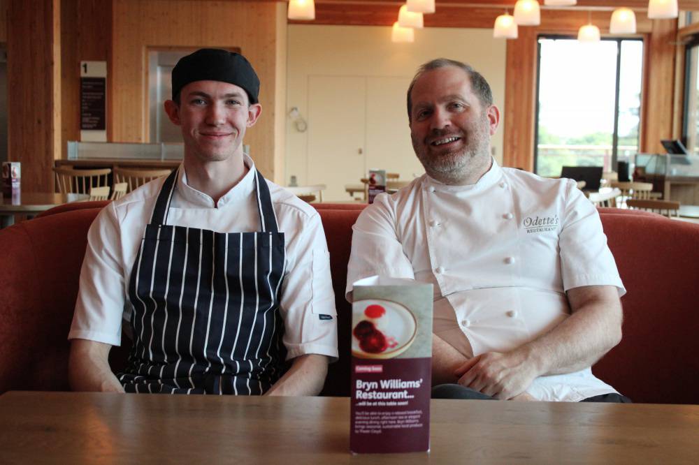 Coleg Llandrillo student Isaac Williams with chef Bryn Williams at his Theatr Clwyd restaurant