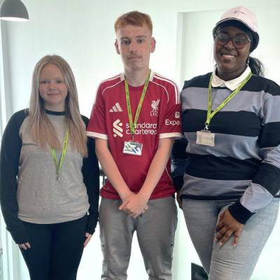 Llywyddion Undeb Myfyrwyr Grŵp Llandrillo Menai Bethan James, Troy Maclean and Somadina Emmanuel-Chukwudi