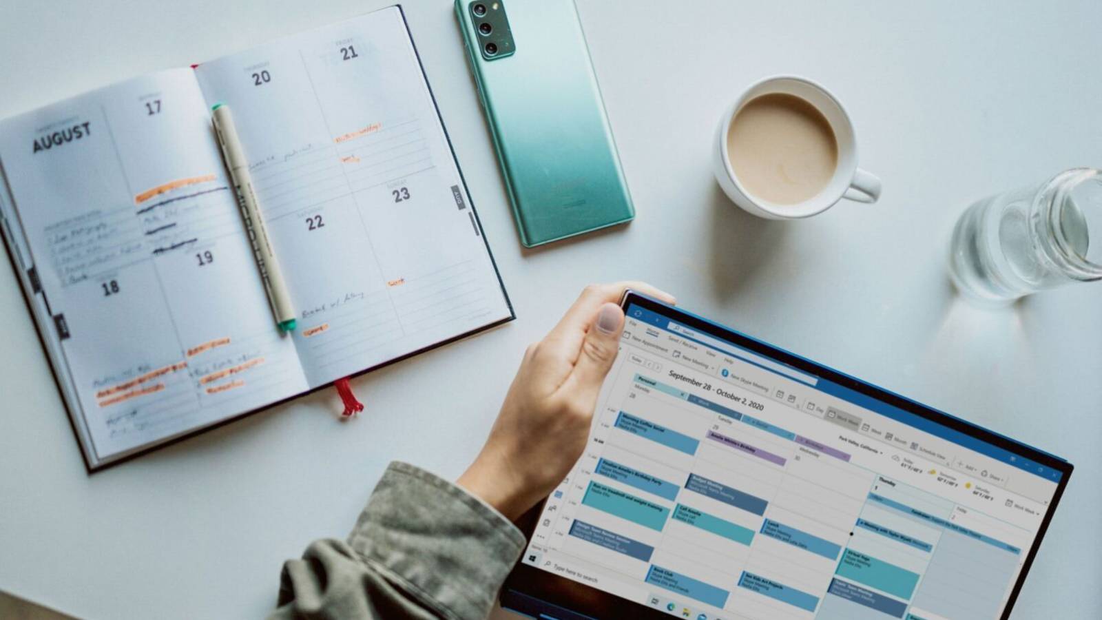 Diary calendar and calendar on a tablet